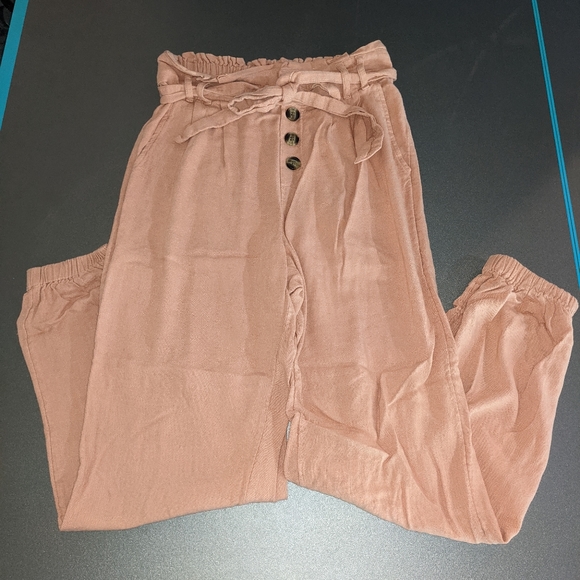 NWOT AE high waisted paperbag jogger - Picture 2 of 6